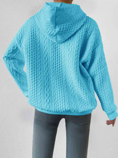 Cyan | Felpa con cappuccio invernale chic e versatile